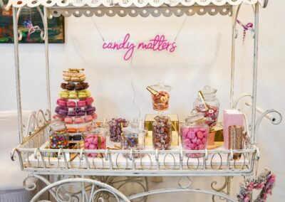 Candy Bar 'Elegance' mit Zubehör und Dekorationen